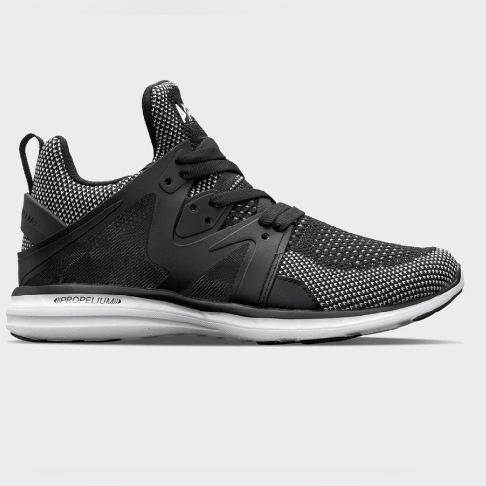 APL Women’s Ascend Sneaker - Black/White/Black